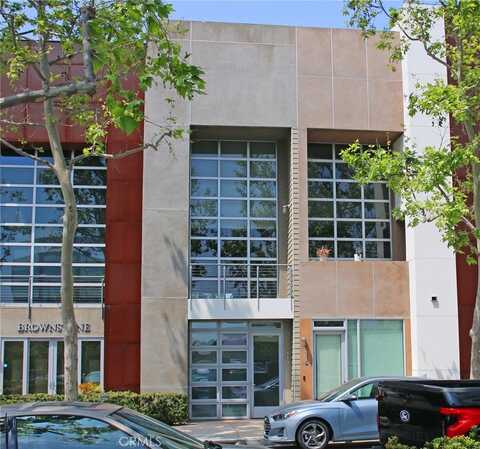 113 E City Place Drive E, Santa Ana, CA 92705