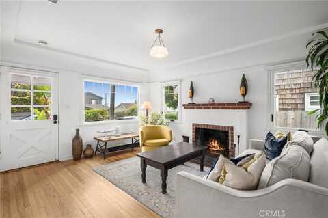 660 Anita Street, Laguna Beach, CA 92651