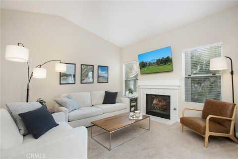 273 California Court, Mission Viejo, CA 92692
