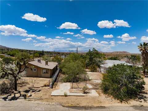 62008 Mountain View Circle, Joshua Tree, CA 92252