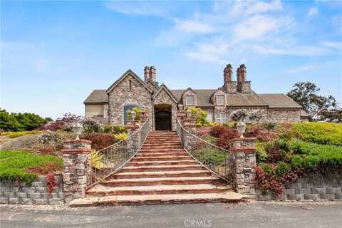 1685 Quiet Oaks Drive, Arroyo Grande, CA 93420