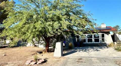 6698 Mesquite Drive, 29 Palms, CA 92277