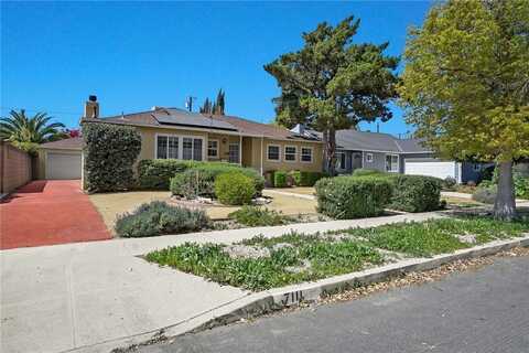 7111 Texhoma Avenue, Van Nuys, CA 91406