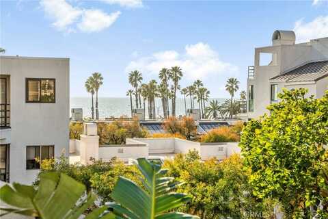 2930 Neilson Way, Santa Monica, CA 90405