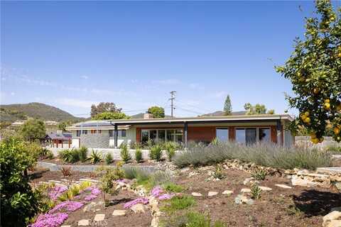 1923 Stonewall Lane, Vista, CA 92084
