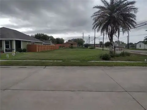 2361 Scott Circle, Ingleside, TX 78362