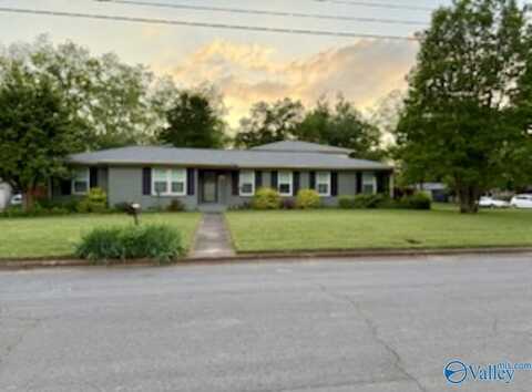 377 College Park Court, Huntsville, AL 35805