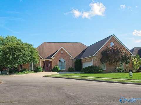 805 Milton Place SW, Decatur, AL 35603