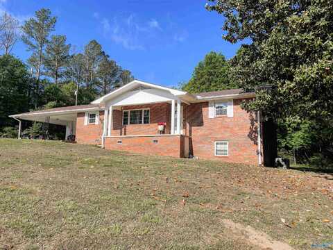 102 Baker Drive, Crossville, AL 35962
