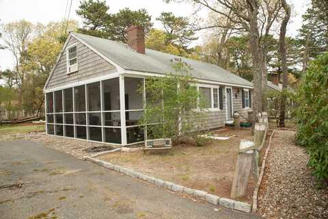 24 Hemlock Lane, South Dennis, MA 02660