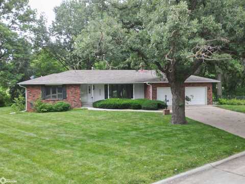 1003 Oak Knoll Road, Red Oak, IA 51566