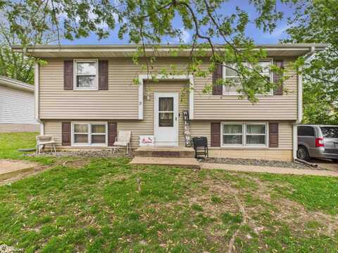 9 Suncrest Terrace, Keokuk, IA 52632