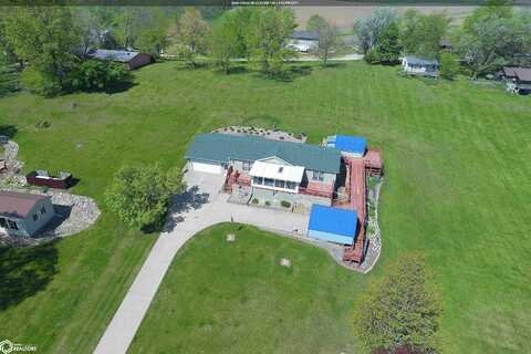 1090 Rock Creek West, Kellogg, IA 50135
