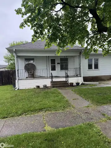 2819 Avenue J, Fort Madison, IA 52627