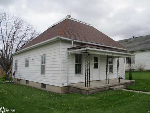 401 Carter Street, Clutier, IA 52217