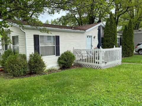 7140 selby Road, Athens, OH 45701