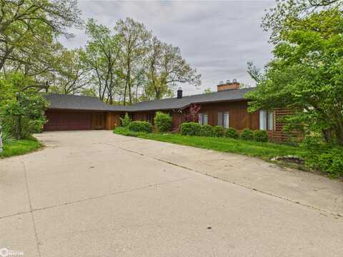 33 Birchwood Drive, Ottumwa, IA 52501