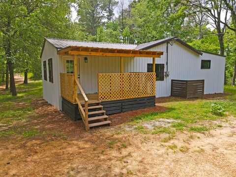 15 County Road 1088 (Lafayette Co), Batesville, MS 38606