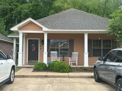 109 Private Road 1037, Oxford, MS 38544