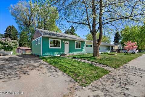 1922 N 7TH ST, Coeur D Alene, ID 83814