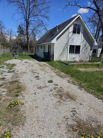 4144 Oak Flats, Harrison, MI 48625