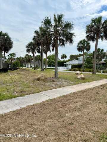 174 13TH Street, Atlantic Beach, FL 32233