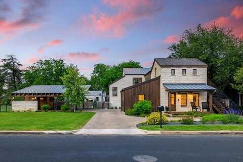 508 Creek St, Fredericksburg, TX 78624
