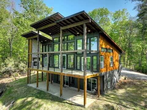 840 Arp Road, Mineral Bluff, GA 30559