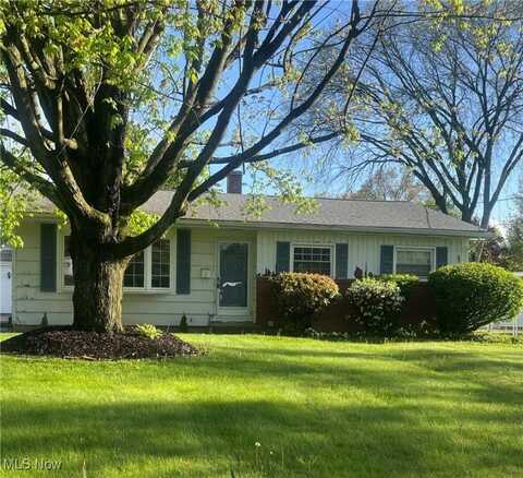 3942 Brandomyne Avenue, Youngstown, OH 44511