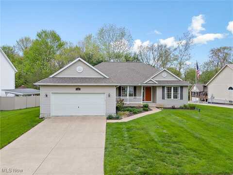 8180 Garnet Avenue NE, Canton, OH 44721