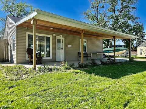 7360 Oregon Trail, Youngstown, OH 44512