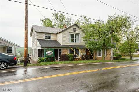 4991 Walnut Street, Sugarcreek, OH 44681
