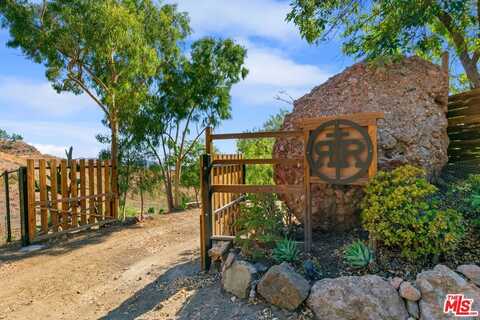 12470 Yerba Buena Rd, Malibu, CA 90265