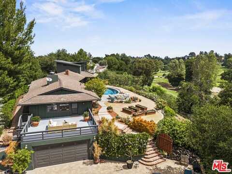4650 Canoga Ave, Woodland Hills, CA 91364