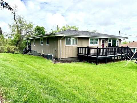 54981 Lawvers Drive, Bridgeport, OH 43912