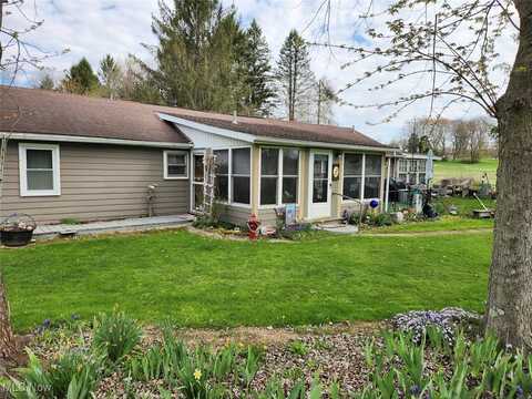 7275 Elson Street SE, Waynesburg, OH 44688