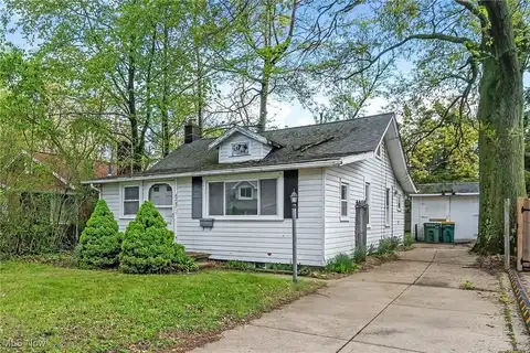 6247 Seneca Trail, Mentor, OH 44060