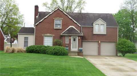 141 N Cadillac Drive, Boardman, OH 44512