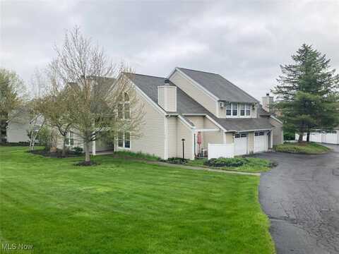 6729 Tippecanoe Road, Canfield, OH 44406