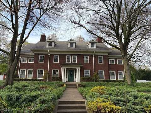 225 21st Street NW, Canton, OH 44709