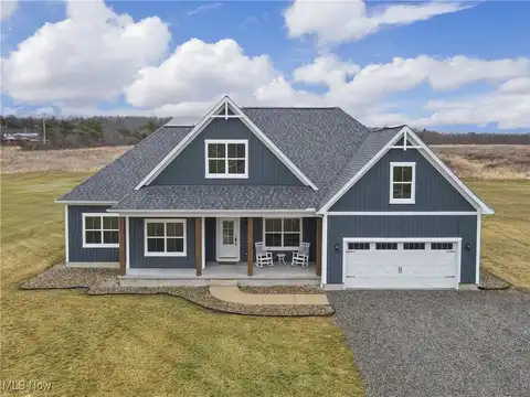 755 SE River Road, Lake Milton, OH 44429