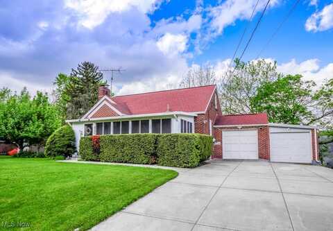 3729 Grunder Avenue NW, Canton, OH 44709