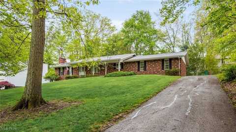 1830 Aspen Drive, Zanesville, OH 43701
