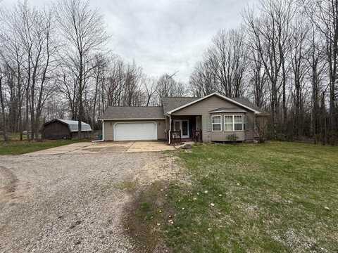 9906 East Houghton Lake Drive, Houghton Lake, MI 48629