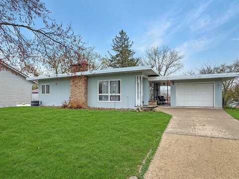605 East St, Wilton, WI 54670