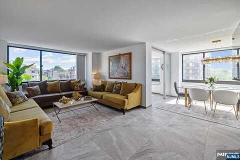 200 Old Palisade Road B, Fort Lee, NJ 07024