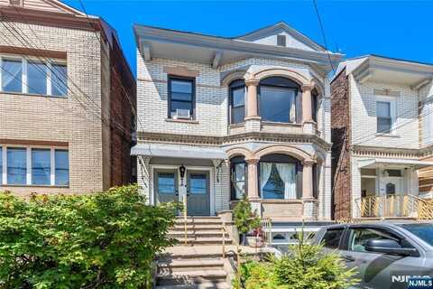 415 Gregory Avenue 2, Weehawken, NJ 07086