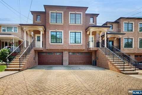 48A W Homestead Avenue A, Palisades Park, NJ 07650