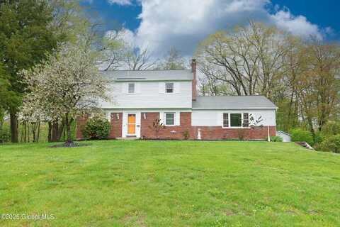 25 Burning Bush Boulevard, Clifton Park, NY 12019