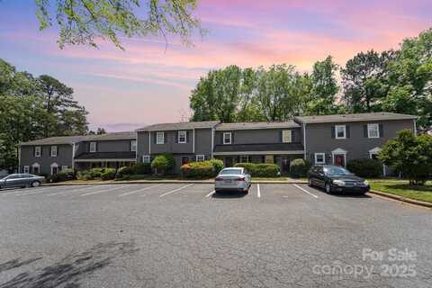 3131 Heathstead Place, Charlotte, NC 28210